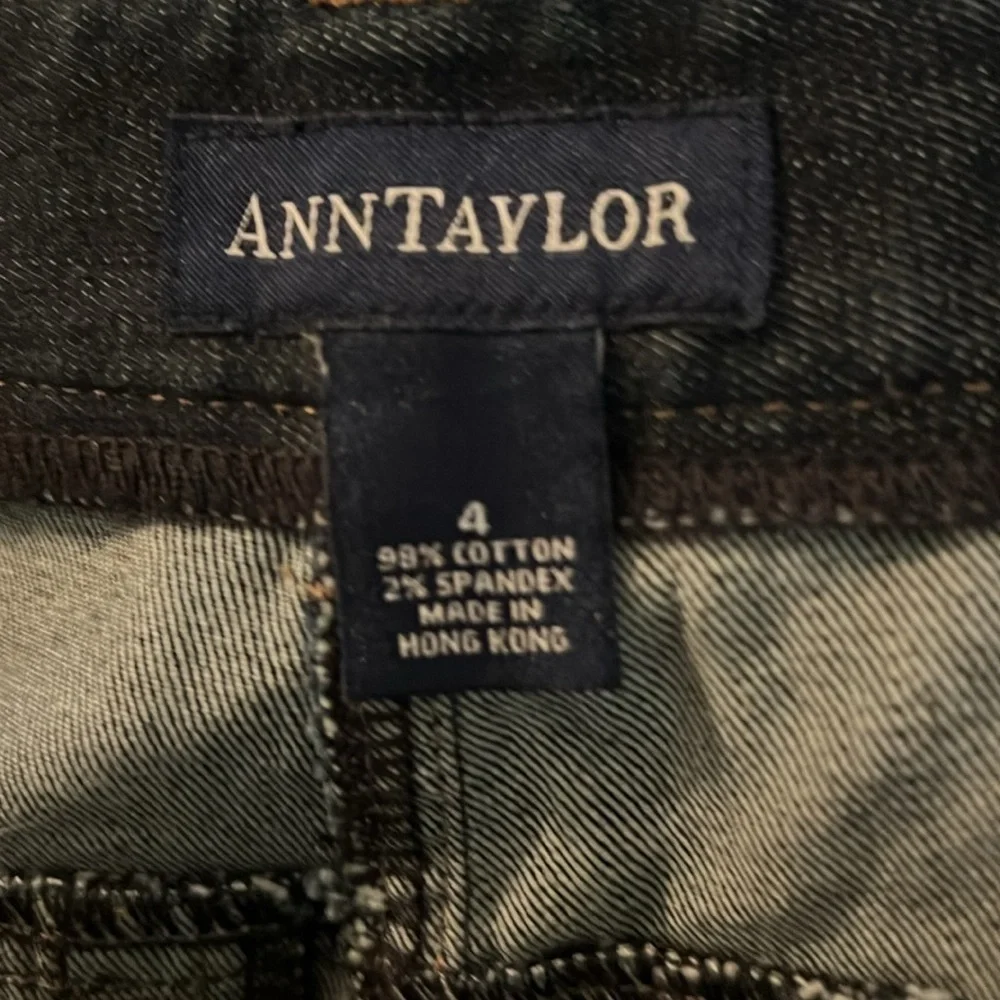 Vintage Ann Taylor Classic Dark Denim Stretch Mini Skirt Front Back Pockets EUC